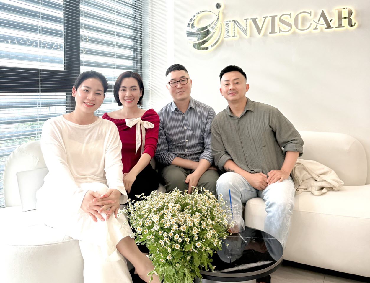 Inviscar đối tác chính thức của thương hiệu mỹ phẩm GENOSYS